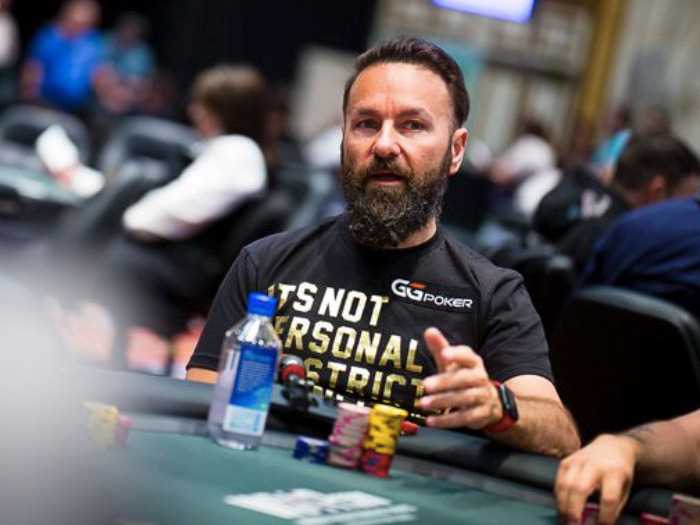 Daniel Negreanu va Erik Seidel Pokker O’yinchilari Fraudsterlar Tomonidan Vimeo Hisobini Sozlaydi